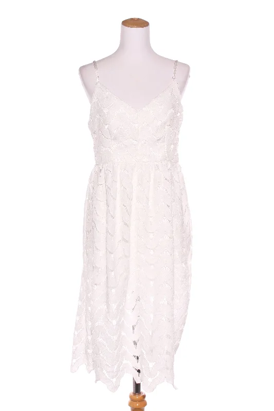 EBBY ANDI - White lace midi dress! 14