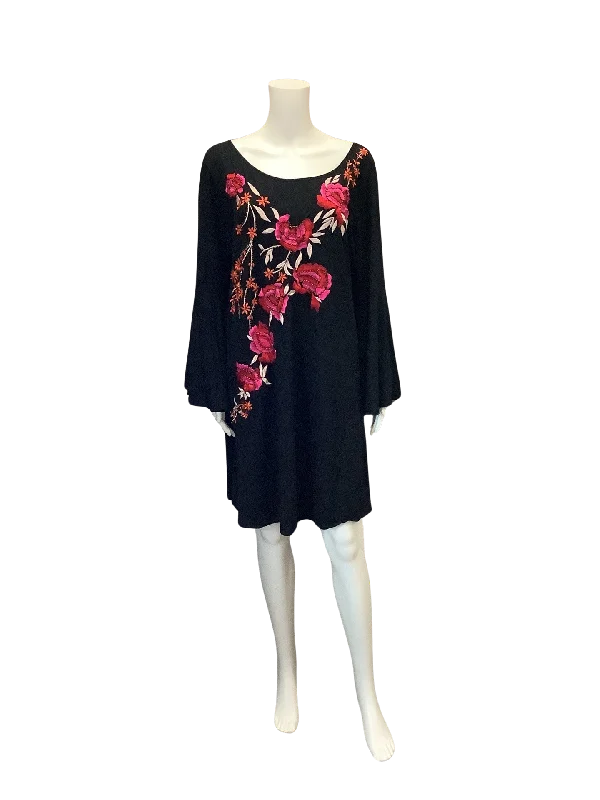 Vintage Collection Women's Dress Black Floral Embroidery Size: XL