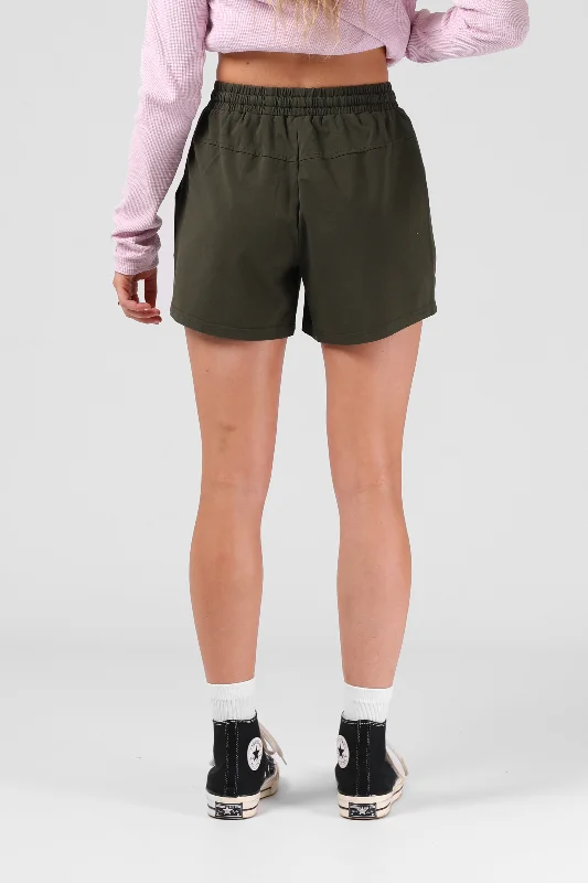 Sunday Short - Olive